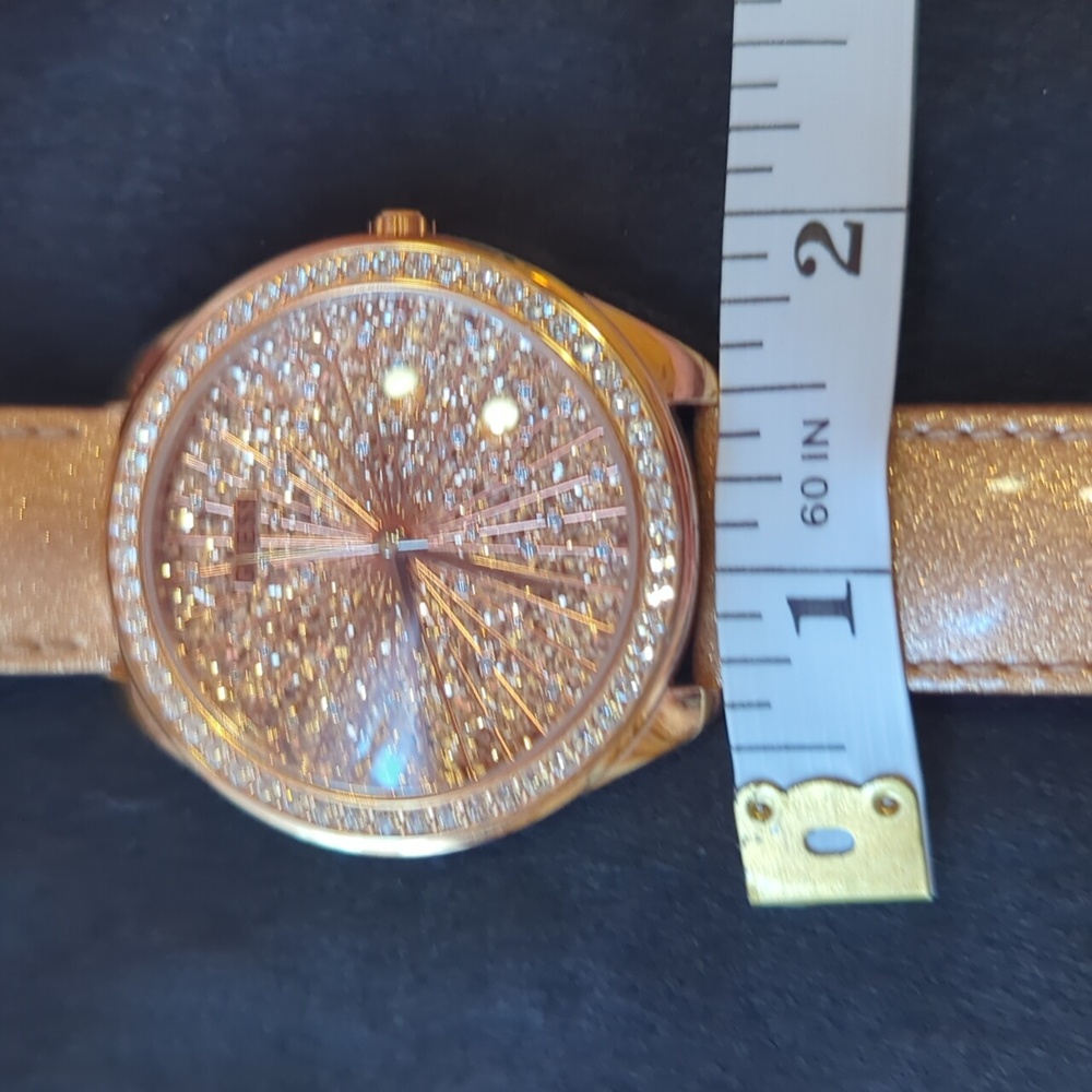 Guess Glitter & Crystal Watch - Picture 13 of 13
